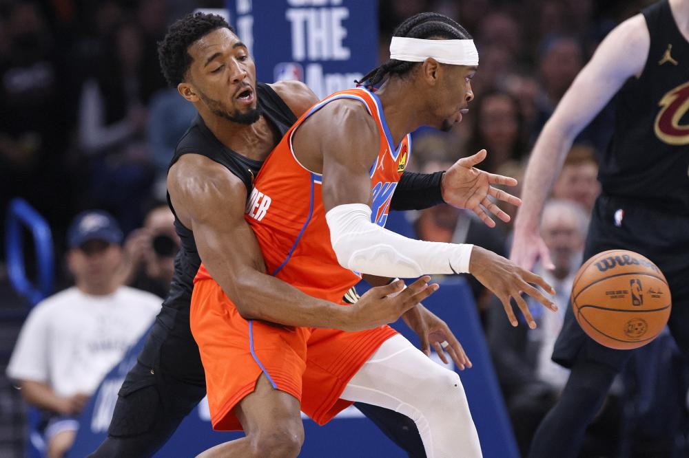 8个篮板 8个篮板