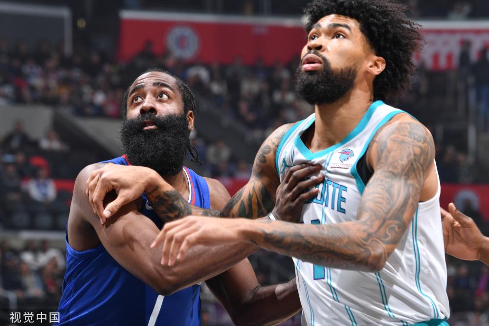 在多项赛事 在多项赛事