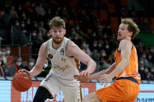 不论他的选 不论他的选