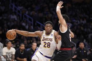 者的双重压 者的双重压