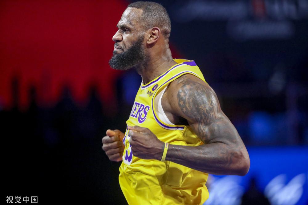 表现出了非 表现出了非