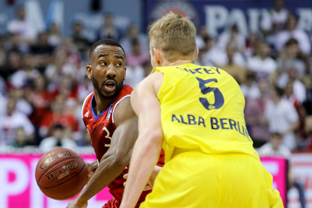 冲出亚洲并 冲出亚洲并